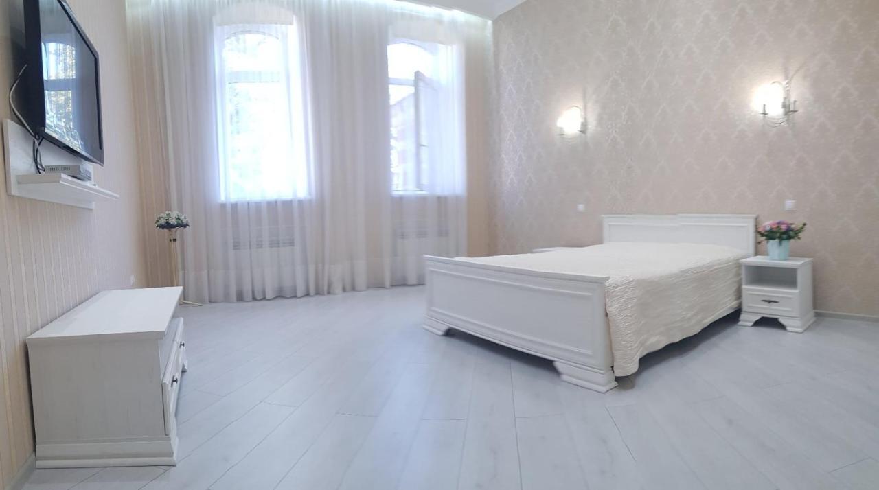 Vip Apartment In The Very Center Of Odessa With Sea View Екстериор снимка