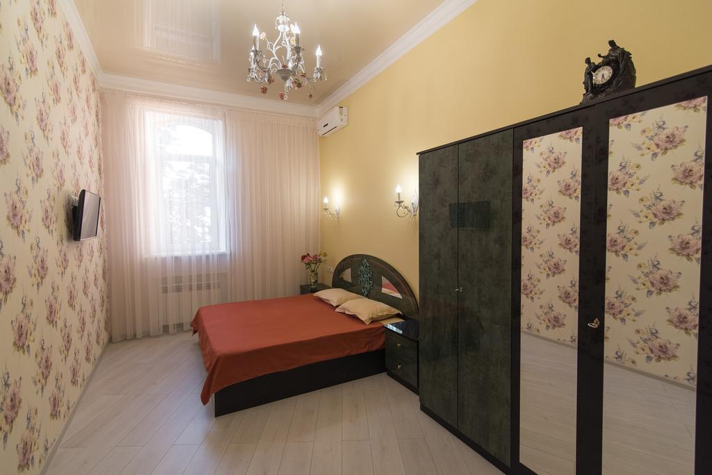 Vip Apartment In The Very Center Of Odessa With Sea View Екстериор снимка